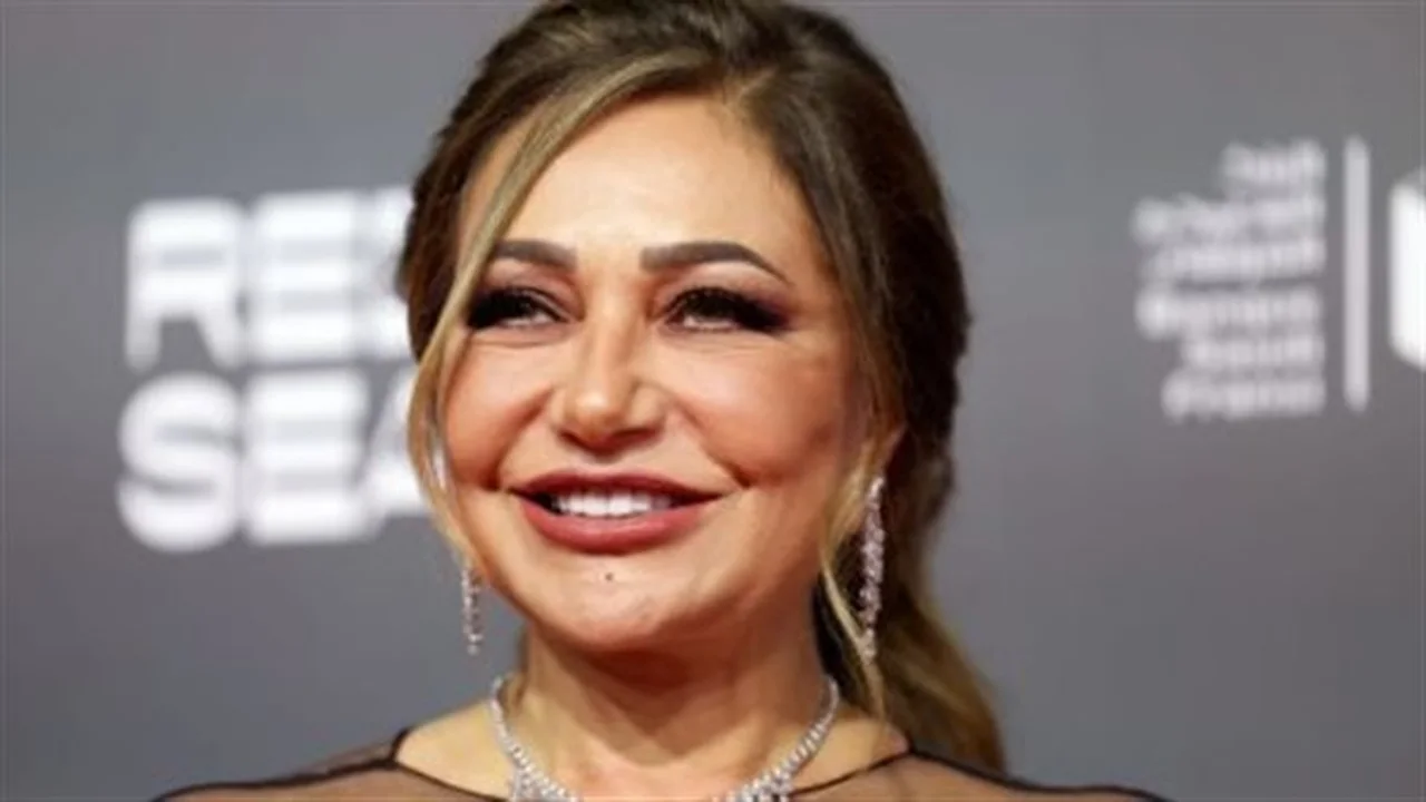 بكلمات مؤثرة.. ليلى علوي تحتفل بعيد ميلاد مي عز الدين وأنغام عبر إنستجرام